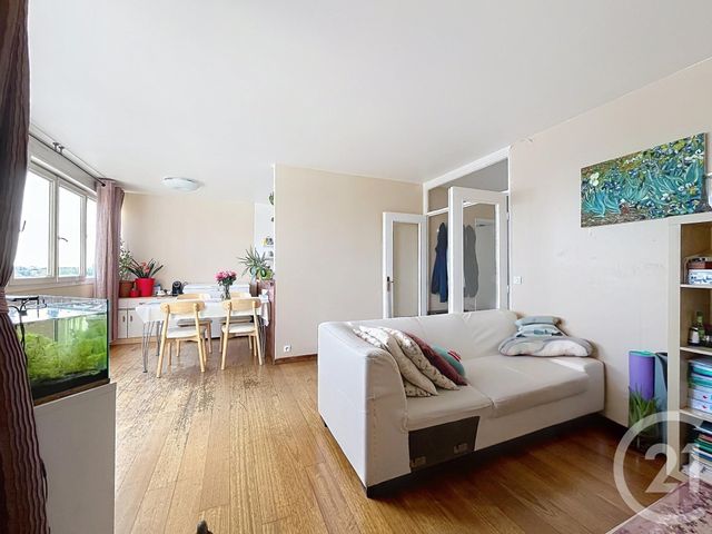 Appartement F4 à vendre - 4 pièces - 82.65 m2 - BAGNOLET - 93 - ILE-DE-FRANCE - Century 21 Gambetta Immobilier