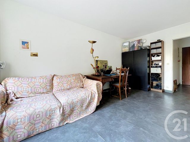 Appartement T1 à vendre - 1 pièce - 28.4 m2 - PARIS - 75020 - ILE-DE-FRANCE - Century 21 Gambetta Immobilier