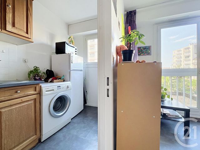 Appartement T1 à vendre - 1 pièce - 28.4 m2 - PARIS - 75020 - ILE-DE-FRANCE - Century 21 Gambetta Immobilier