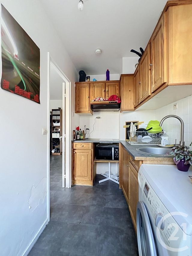 Appartement T1 à vendre - 1 pièce - 28.4 m2 - PARIS - 75020 - ILE-DE-FRANCE - Century 21 Gambetta Immobilier