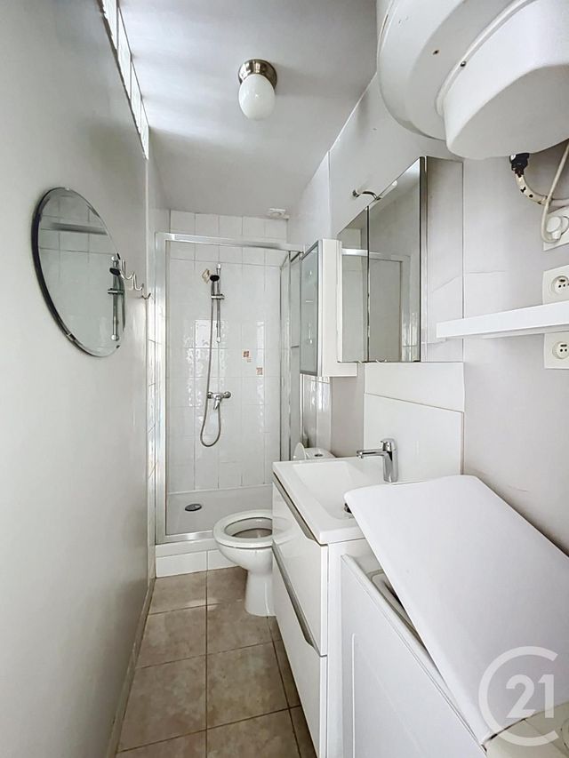 Appartement F2 à vendre - 2 pièces - 27.51 m2 - PARIS - 75020 - ILE-DE-FRANCE - Century 21 Gambetta Immobilier