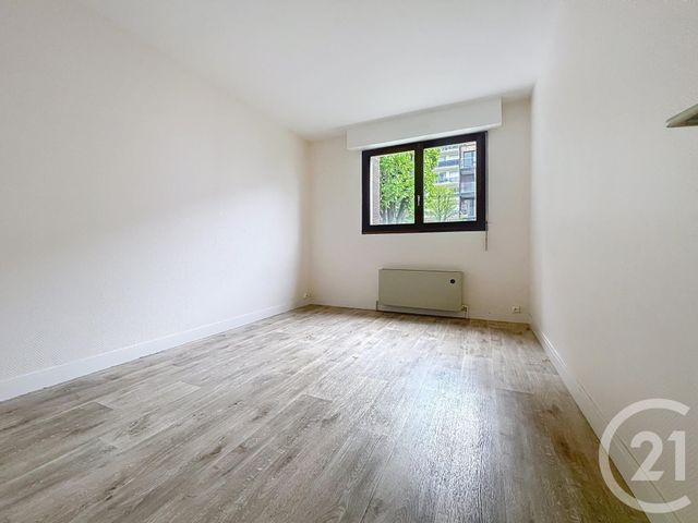 Appartement à vendre - 3 pièces - 72.67 m2 - PARIS - 75020 - ILE-DE-FRANCE - Century 21 Gambetta Immobilier