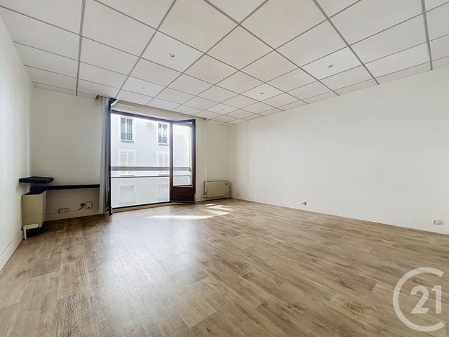 Appartement à vendre - 3 pièces - 72.67 m2 - PARIS - 75020 - ILE-DE-FRANCE - Century 21 Gambetta Immobilier