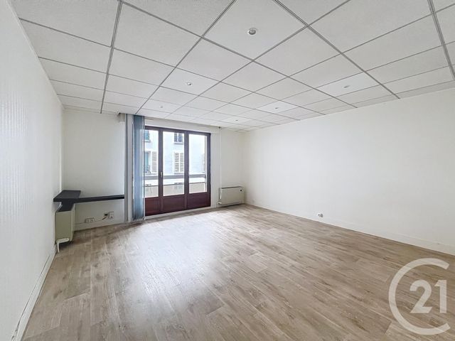 Appartement à vendre - 3 pièces - 72.67 m2 - PARIS - 75020 - ILE-DE-FRANCE - Century 21 Gambetta Immobilier