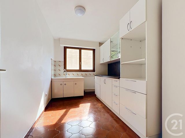 Appartement à vendre - 3 pièces - 72.67 m2 - PARIS - 75020 - ILE-DE-FRANCE - Century 21 Gambetta Immobilier