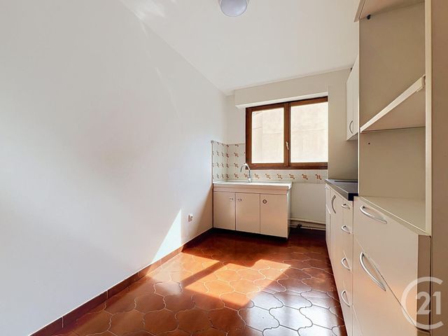 Appartement à vendre - 3 pièces - 72.67 m2 - PARIS - 75020 - ILE-DE-FRANCE - Century 21 Gambetta Immobilier