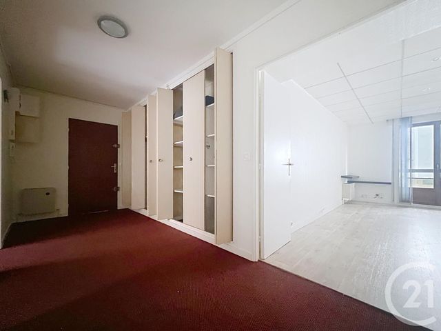 Appartement à vendre - 3 pièces - 72.67 m2 - PARIS - 75020 - ILE-DE-FRANCE - Century 21 Gambetta Immobilier