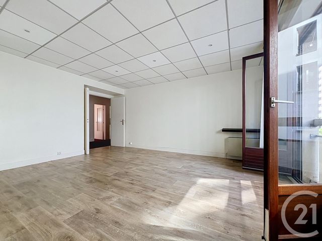 Appartement à vendre - 3 pièces - 72.67 m2 - PARIS - 75020 - ILE-DE-FRANCE - Century 21 Gambetta Immobilier