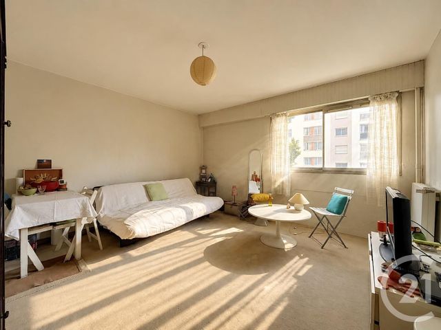 Appartement Studio à vendre - 1 pièce - 25.8 m2 - PARIS - 75020 - ILE-DE-FRANCE - Century 21 Gambetta Immobilier