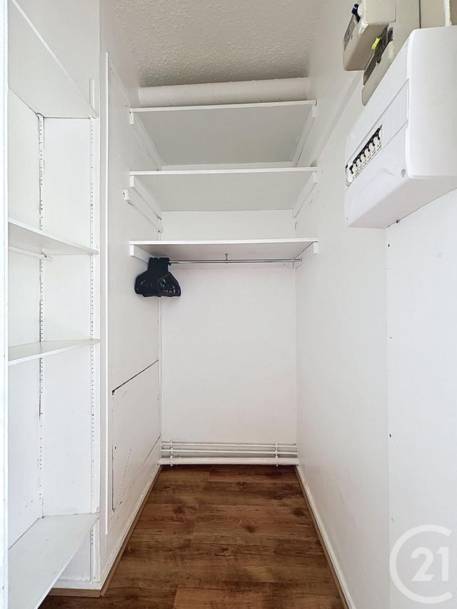 Appartement F1 à louer - 1 pièce - 26.0 m2 - PARIS - 75020 - ILE-DE-FRANCE - Century 21 Gambetta Immobilier