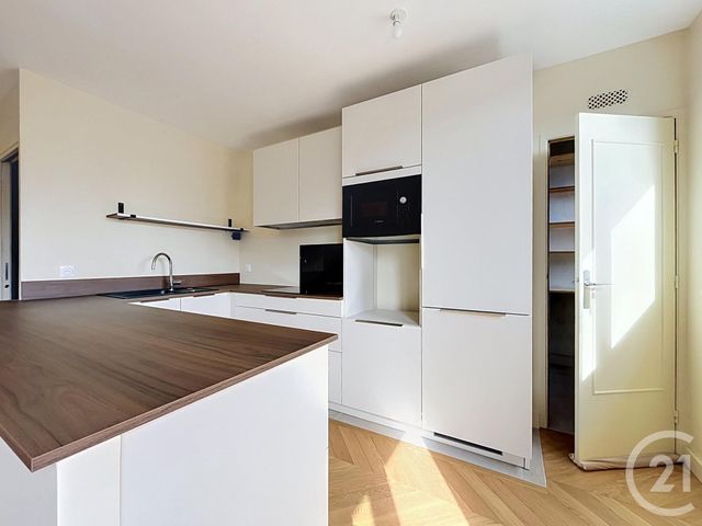 Appartement F3 à vendre - 3 pièces - 62.54 m2 - PARIS - 75020 - ILE-DE-FRANCE - Century 21 Gambetta Immobilier