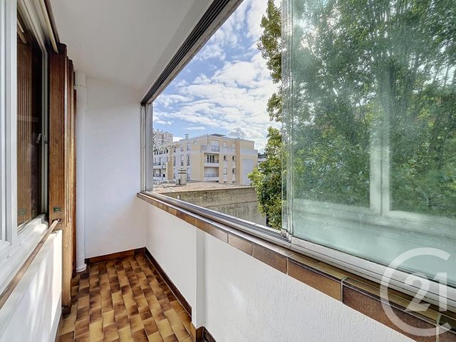 Appartement F3 à vendre - 3 pièces - 62.54 m2 - PARIS - 75020 - ILE-DE-FRANCE - Century 21 Gambetta Immobilier