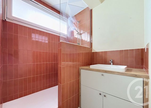 Appartement F3 à vendre - 3 pièces - 62.54 m2 - PARIS - 75020 - ILE-DE-FRANCE - Century 21 Gambetta Immobilier