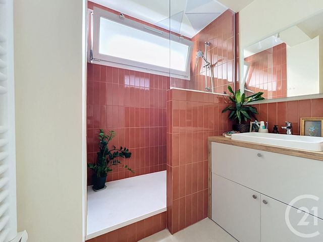 Appartement F3 à vendre - 3 pièces - 59.04 m2 - PARIS - 75020 - ILE-DE-FRANCE - Century 21 Gambetta Immobilier