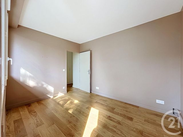 Appartement F3 à vendre - 3 pièces - 62.54 m2 - PARIS - 75020 - ILE-DE-FRANCE - Century 21 Gambetta Immobilier