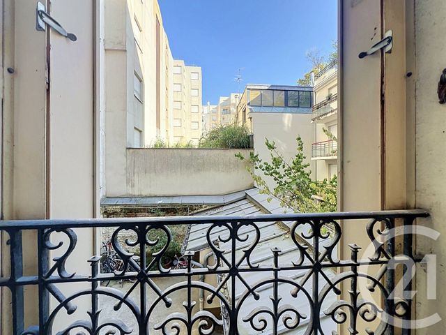 Appartement F2 à vendre - 2 pièces - 40.02 m2 - PARIS - 75020 - ILE-DE-FRANCE - Century 21 Gambetta Immobilier