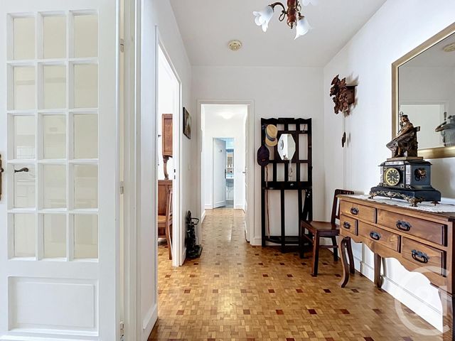 Appartement F2 à vendre - 2 pièces - 60.15 m2 - PARIS - 75020 - ILE-DE-FRANCE - Century 21 Gambetta Immobilier