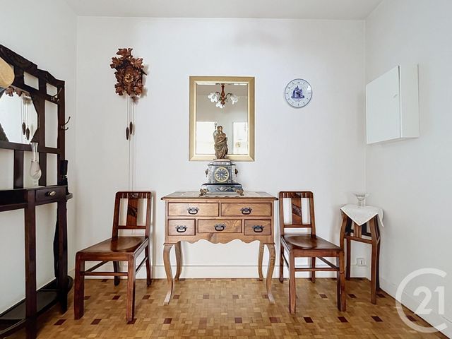 Appartement F2 à vendre - 2 pièces - 60.15 m2 - PARIS - 75020 - ILE-DE-FRANCE - Century 21 Gambetta Immobilier
