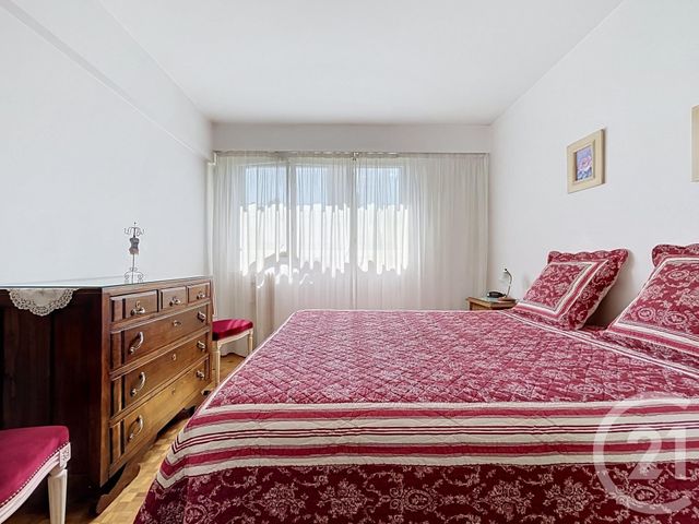 Appartement F2 à vendre - 2 pièces - 60.15 m2 - PARIS - 75020 - ILE-DE-FRANCE - Century 21 Gambetta Immobilier