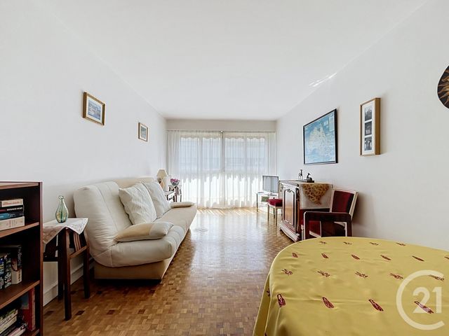 Appartement F2 à vendre - 2 pièces - 60.15 m2 - PARIS - 75020 - ILE-DE-FRANCE - Century 21 Gambetta Immobilier