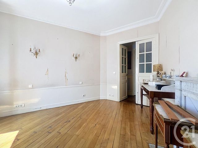 Appartement F3 à vendre - 3 pièces - 67.72 m2 - PARIS - 75020 - ILE-DE-FRANCE - Century 21 Gambetta Immobilier