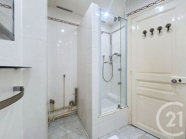 Appartement F3 à vendre - 3 pièces - 67.72 m2 - PARIS - 75020 - ILE-DE-FRANCE - Century 21 Gambetta Immobilier
