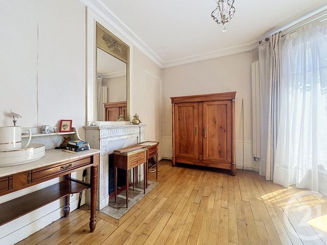 Appartement F3 à vendre - 3 pièces - 67.72 m2 - PARIS - 75020 - ILE-DE-FRANCE - Century 21 Gambetta Immobilier