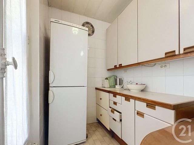 Appartement F3 à vendre - 3 pièces - 67.72 m2 - PARIS - 75020 - ILE-DE-FRANCE - Century 21 Gambetta Immobilier
