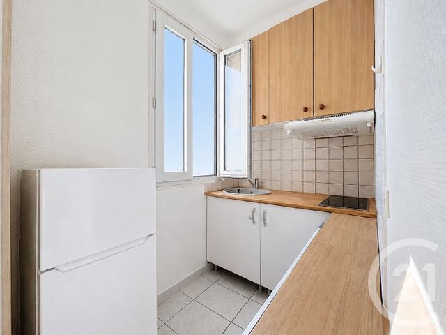 Appartement T2 à vendre - 2 pièces - 25.54 m2 - PARIS - 75020 - ILE-DE-FRANCE - Century 21 Gambetta Immobilier