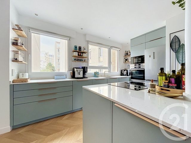 Appartement F3 à vendre - 3 pièces - 65.8 m2 - PARIS - 75020 - ILE-DE-FRANCE - Century 21 Gambetta Immobilier