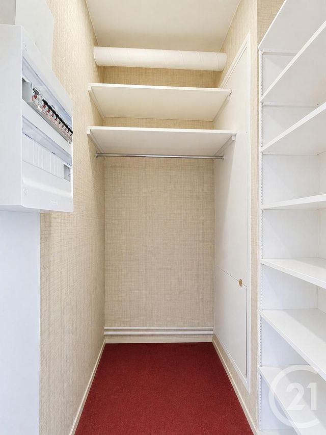 Appartement Studio à vendre - 1 pièce - 26.85 m2 - PARIS - 75020 - ILE-DE-FRANCE - Century 21 Gambetta Immobilier