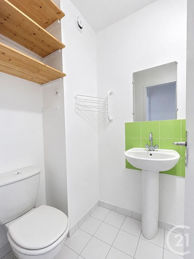 Appartement Studio à vendre - 1 pièce - 26.85 m2 - PARIS - 75020 - ILE-DE-FRANCE - Century 21 Gambetta Immobilier