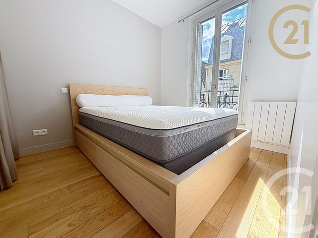 Appartement F2 à vendre - 2 pièces - 33.87 m2 - PARIS - 75020 - ILE-DE-FRANCE - Century 21 Gambetta Immobilier