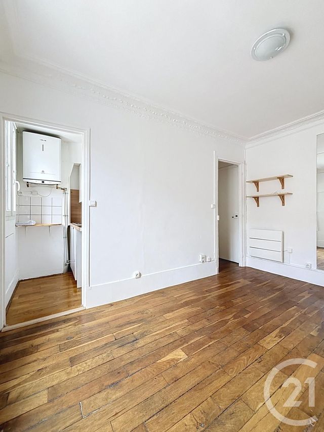 Appartement Studio à louer - 1 pièce - 17.68 m2 - PARIS - 75020 - ILE-DE-FRANCE - Century 21 Gambetta Immobilier