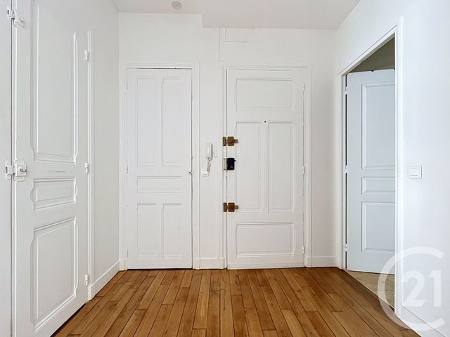 Appartement F2 à vendre - 2 pièces - 47.0 m2 - PARIS - 75020 - ILE-DE-FRANCE - Century 21 Gambetta Immobilier