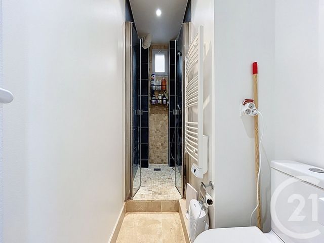 Appartement F2 à vendre - 2 pièces - 47.0 m2 - PARIS - 75020 - ILE-DE-FRANCE - Century 21 Gambetta Immobilier