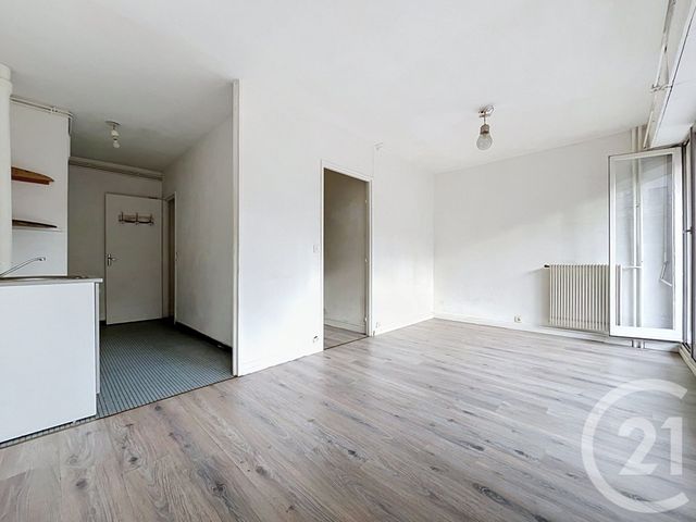 Appartement F1 à vendre - 1 pièce - 29.72 m2 - PARIS - 75020 - ILE-DE-FRANCE - Century 21 Gambetta Immobilier