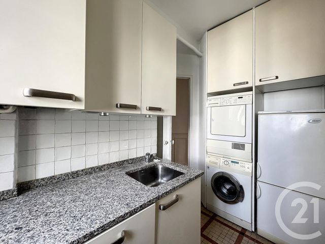 Appartement F3 à louer - 3 pièces - 88.68 m2 - PARIS - 75020 - ILE-DE-FRANCE - Century 21 Gambetta Immobilier