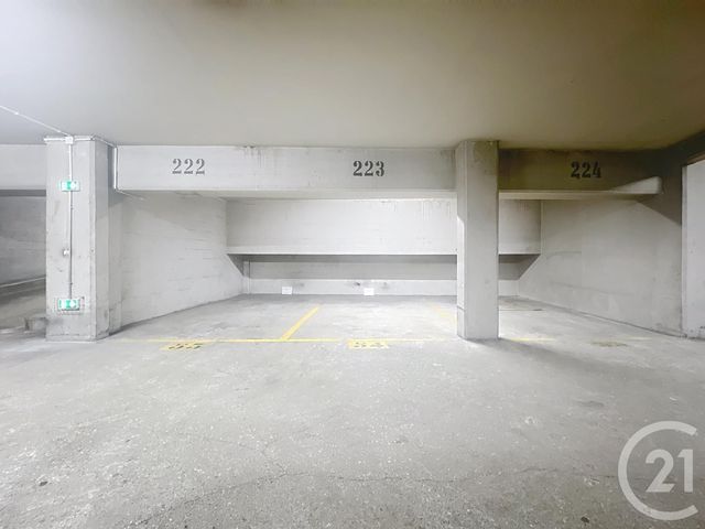parking - PARIS - 75020