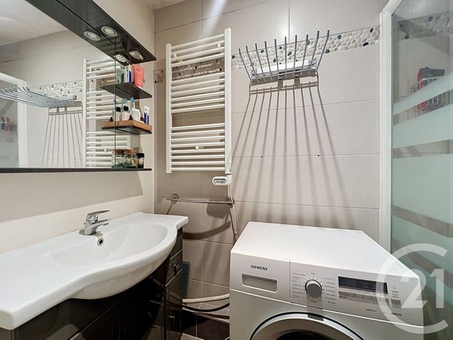 Appartement F2 à vendre - 2 pièces - 32.74 m2 - PARIS - 75020 - ILE-DE-FRANCE - Century 21 Gambetta Immobilier