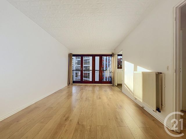 Appartement Studio à vendre - 1 pièce - 33.03 m2 - PARIS - 75020 - ILE-DE-FRANCE - Century 21 Gambetta Immobilier