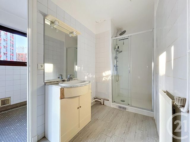 Appartement Studio à vendre - 1 pièce - 33.03 m2 - PARIS - 75020 - ILE-DE-FRANCE - Century 21 Gambetta Immobilier