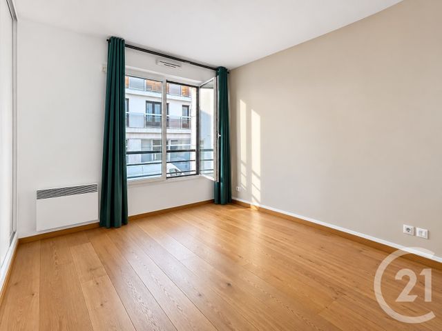 Appartement F2 à vendre - 2 pièces - 51.18 m2 - PARIS - 75020 - ILE-DE-FRANCE - Century 21 Gambetta Immobilier