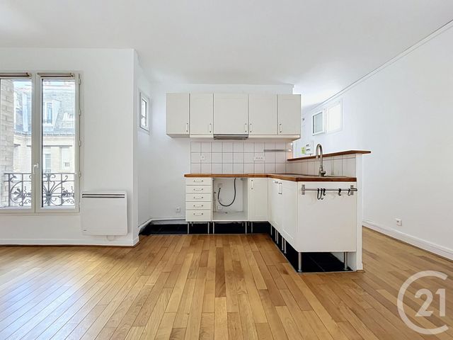 Appartement F2 à vendre - 2 pièces - 39.7 m2 - PARIS - 75020 - ILE-DE-FRANCE - Century 21 Gambetta Immobilier