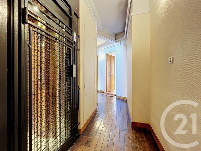 Appartement Studio à vendre - 1 pièce - 23.24 m2 - PARIS - 75020 - ILE-DE-FRANCE - Century 21 Gambetta Immobilier