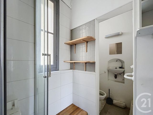 Appartement F2 à vendre - 2 pièces - 42.56 m2 - PARIS - 75020 - ILE-DE-FRANCE - Century 21 Gambetta Immobilier