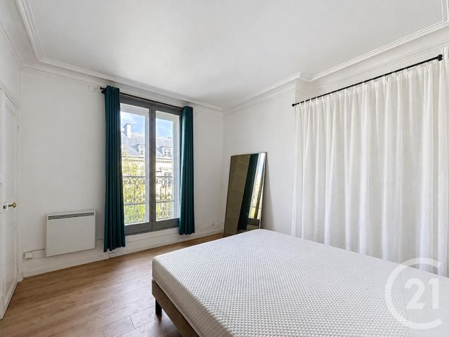 Appartement F2 à vendre - 2 pièces - 42.56 m2 - PARIS - 75020 - ILE-DE-FRANCE - Century 21 Gambetta Immobilier